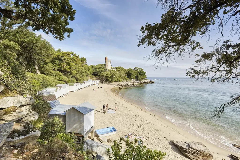 plage de l'anse rouge